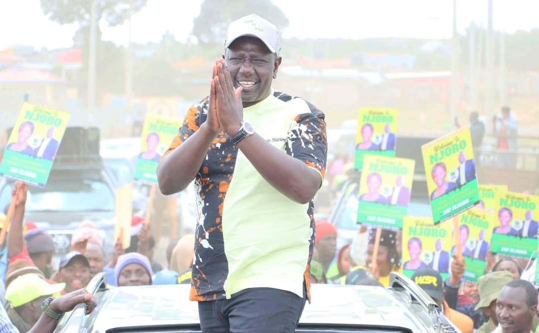 WakiliAsab's tweet photo. Today, I joined William Samoei Ruto  on his  Njoro tour and in campaigning for his 2022 canditure.
His empowerment for SMEs and his Bottom up economic model Agenda is going to change the economic tune in this great Republic of Kenya.

Chama ni UDA..... Form ni Hustler Nation. https://t.co/sWNx4nGb25
