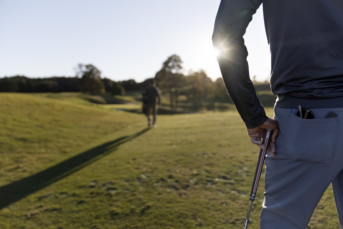 We’re getting our steps in before the eating begins. What about you? #golfpride #golflife #golfstagram #golfislife #1gripontour #GolfPrideGrips