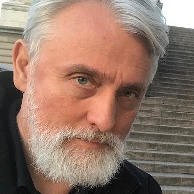 CLevalois's tweet photo. Toutes mes félicitations au P. Jivko #Panev, producteur de l'émission #Orthodoxie sur France2, qui vient d'être promu au grade de chevalier de l'ordre national du Mérite par décret du président de la République sur proposition du ministre de l'Intérieur :
https://t.co/MaDgPVyEkZ https://t.co/fqNnl9sclR