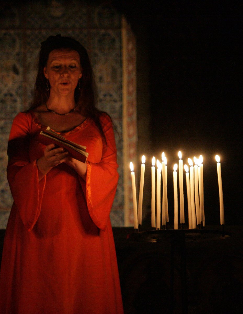 MuseeStAntoine's tweet photo. [Noël au musée]
Dans le cadre du Noël des lumières, le musée de Saint-Antoine-l’Abbaye propose une programmation festive avec le concert « Nowell Nowell » par l'Ensemble Mora Vocis.
Samedi 11/12/21 à 19h.
Eglise abbatiale 
Gratuit  
Réservation
Pass sanitaire pour les + de 12 ans https://t.co/0apm1geyn9