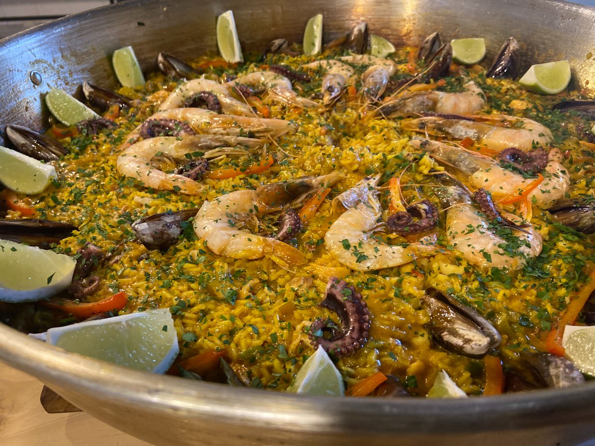 InstitutoCCF's tweet photo. formación para cocineros profesionales o amantes del buen gusto!! https://t.co/tUyoUycLK4