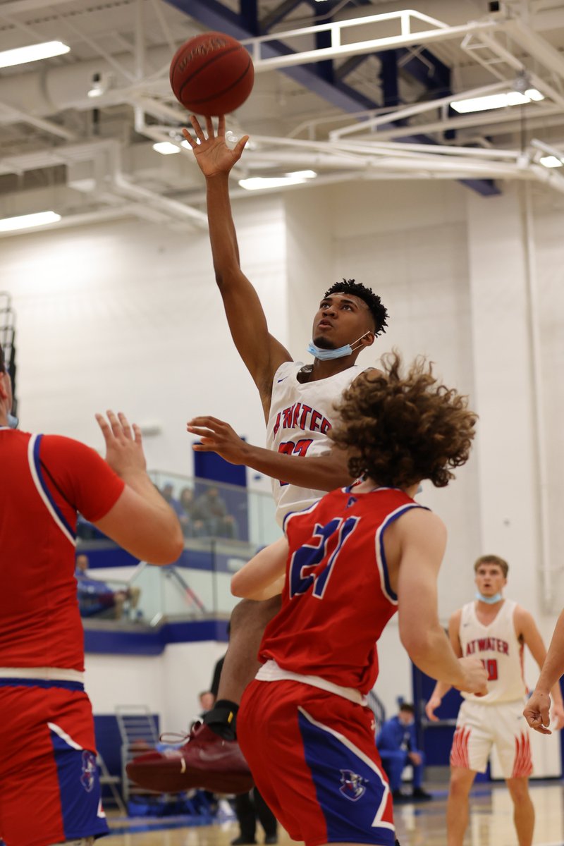 TedTorresPhoto's tweet photo. 11/23/21: @EUHS_Lancers vs @AtwaterFalcons #varsity #boysbasketball #photos available @ https://t.co/LtHsrKzOKd
.
@AHSFalconsBball @AHSfalconsAD #eastunion #lancers #euhs #atwater #falcons #ahs #tedtorresphoto #basketball #varsitybasketball #varsityboysbasketball #California https://t.co/vCQQ5rSa2Z