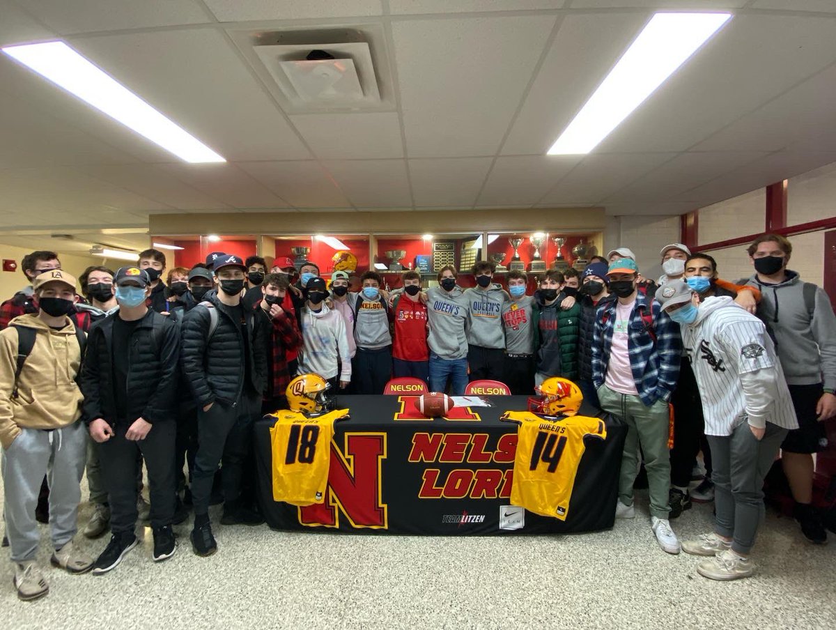 Coach_Brock's tweet photo. So happy for my guys @Ben18Walker &amp; @AndyQui97965303 on their scholarships with @Queens_Football !! Best of luck gentlemen!! 🏈🇹🇩 #QueensAlum🇹🇩 https://t.co/wOnlNhBoo4