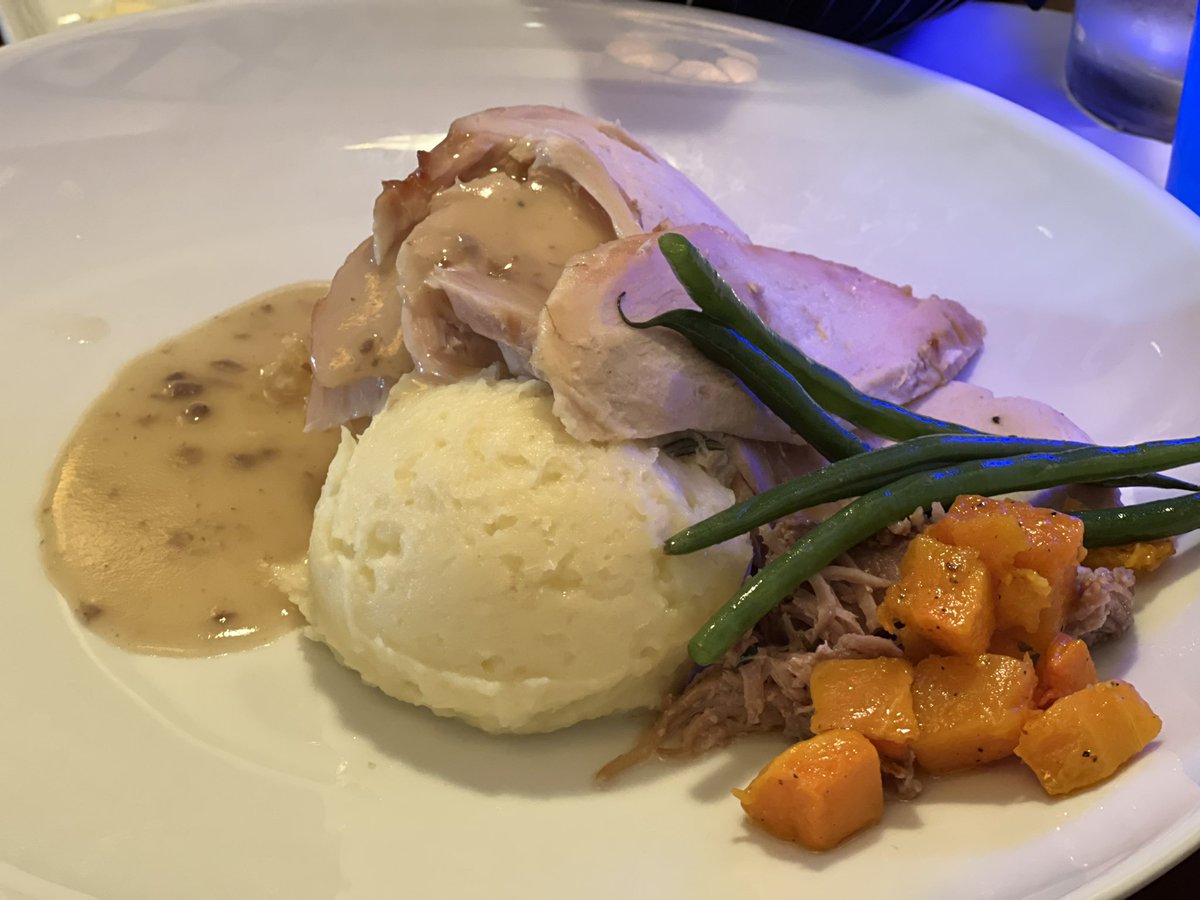 RideMax4Disney's tweet photo. Happy Thanksgiving! https://t.co/gwlSNwK6yl