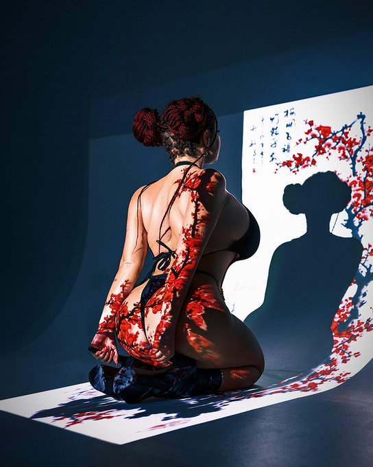 2 pic. my new photos blew up instagram ???what will people say on twitter?
(all uncensored photos can