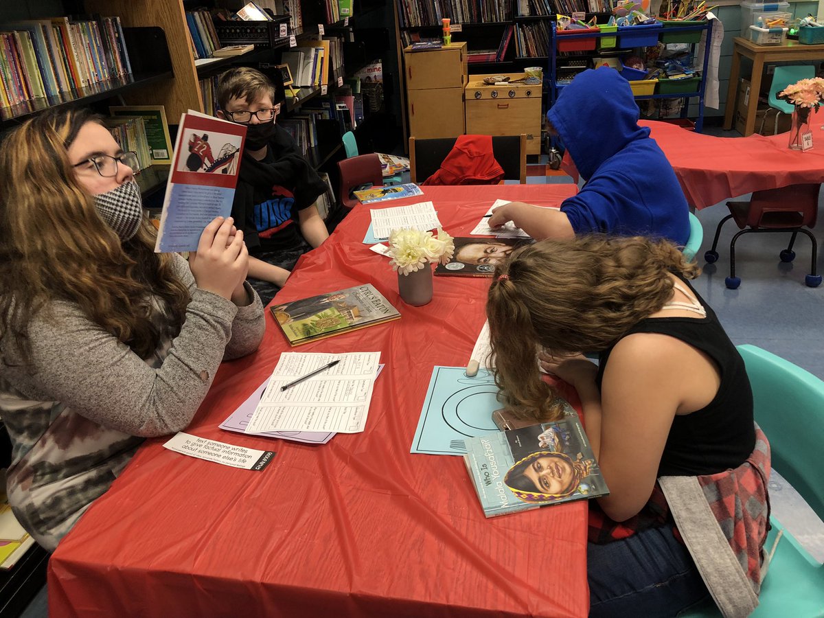 Thanks Mrs. Belben for hosting our first book tasting for Grade 6 at <a href="/LSASharks/">Labrador Straits Academy</a>📚📓✏️ <a href="/BelbenNerisa/">Nerisa Belben</a>