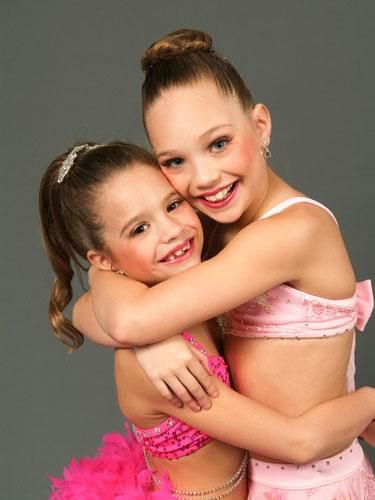 happyforkz's tweet photo. my favorite duo since forever <3

@kenzie @maddieziegler https://t.co/PrEWI3zpo6