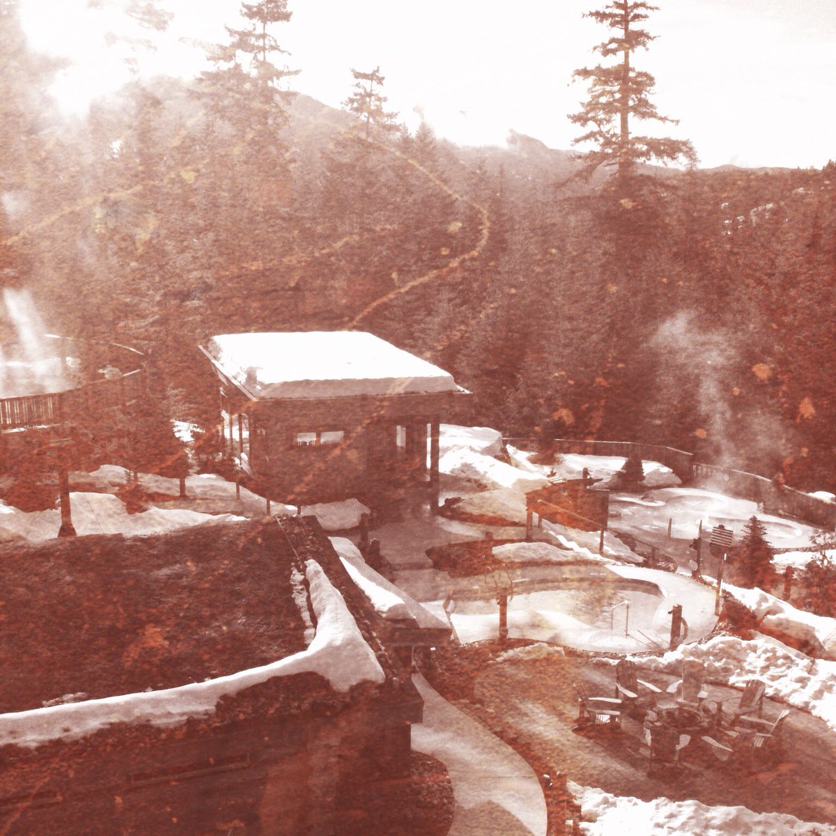 It's #ThrowbackThursday! Pix from older trips viewed as vintage-style images. A view of the outdoor facilities at #ScandinaveSpa #Whistler, #BC, taken in 2011.
#vintagephotos #ThrowbackThursdays #vintagephotos #vintagetravelphotos #travelmemories #OutdoorSpa #SpaLife