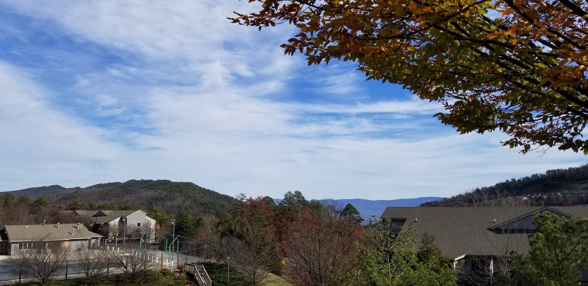 earlyassets's tweet image. Enjoying God's love at Massanutten Resort.