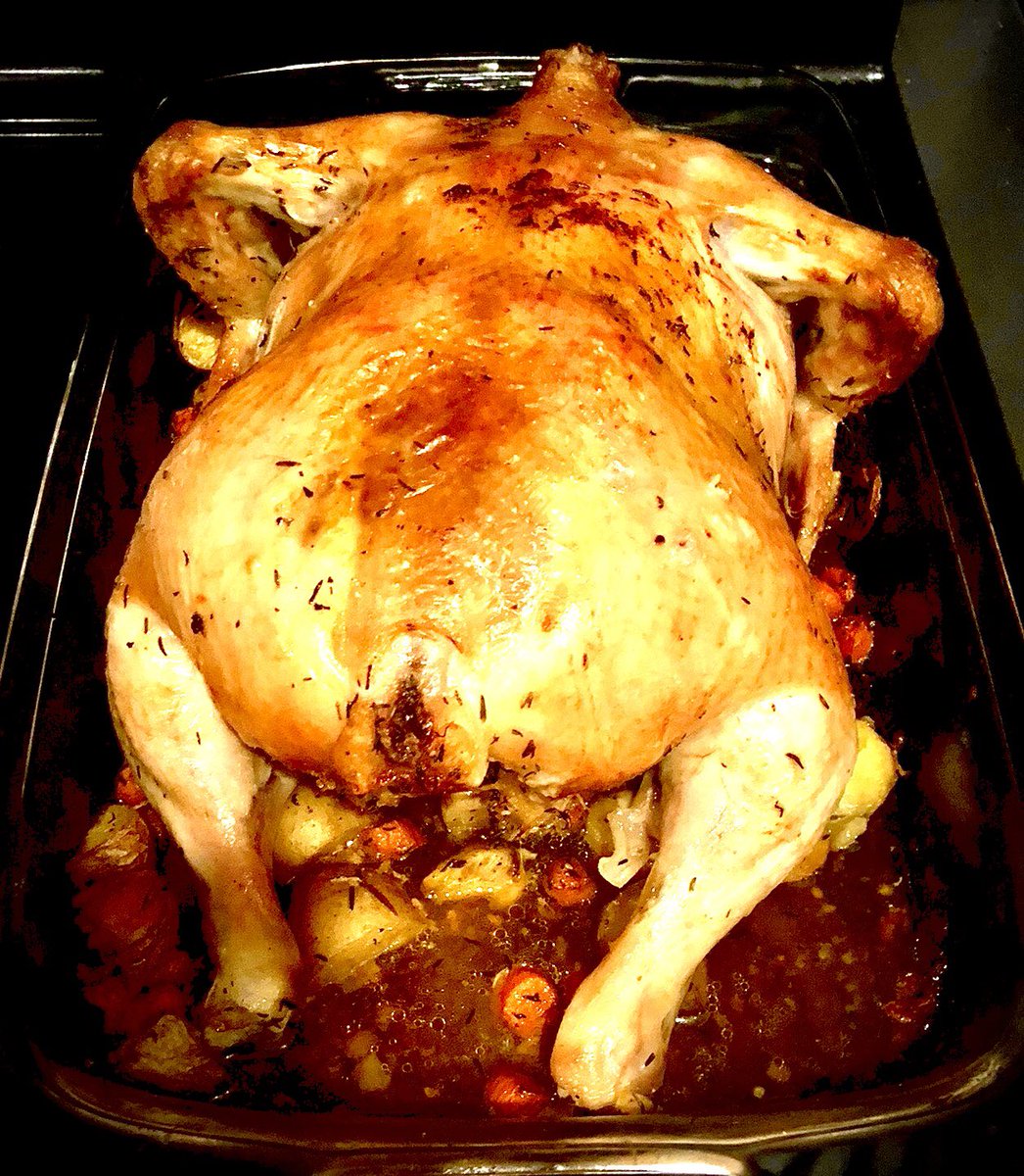 Ξ Tomorroia Ξ tweet media