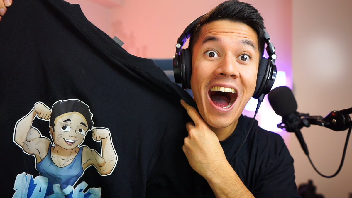 Jeg kommer til at køre blackfriday med op til 50% tilbud og blackboxe kl 00.00 på maxsa.dk
Jeg udkommer også med en ny video kl 6.00 i morgen og kommer livestream! Er i klar? 🥳