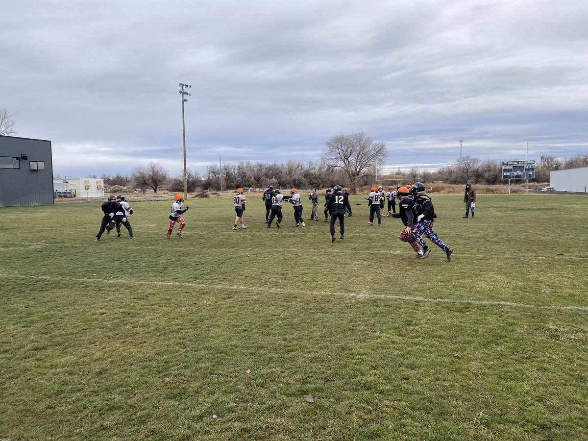 Thankful for an opportunity to spend some time with these young men this morning!
Thanksgiving Practice to get ready for the semis is always the best practice!
#goachwarriors