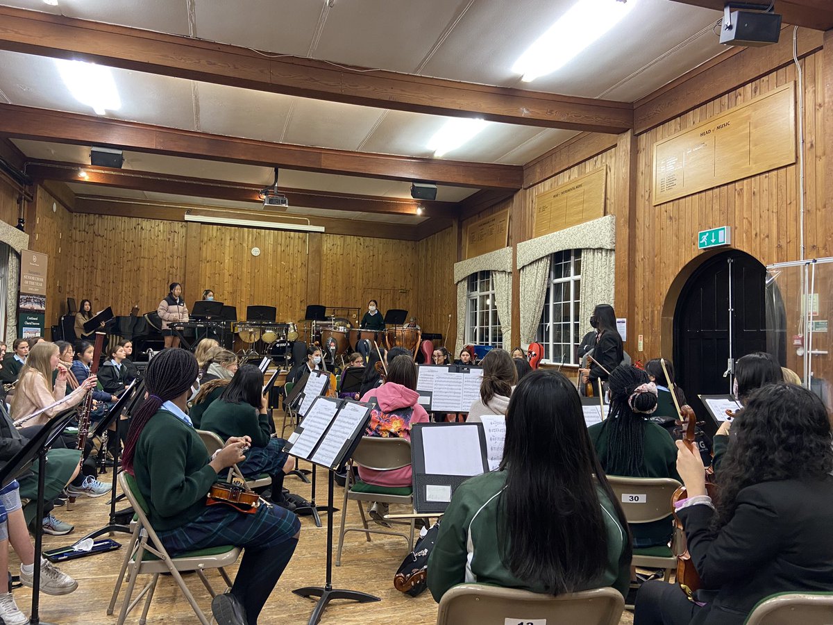 DowneHouseMusic's tweet photo. A wonderful Symphony Orchestra rehearsal led by @MrGPicker this evening. Some tunes from ET and Les Miserables, a lovely way to spend a Thursday evening! @DowneHouse #musictransforminglives https://t.co/SIxk1AB1Su