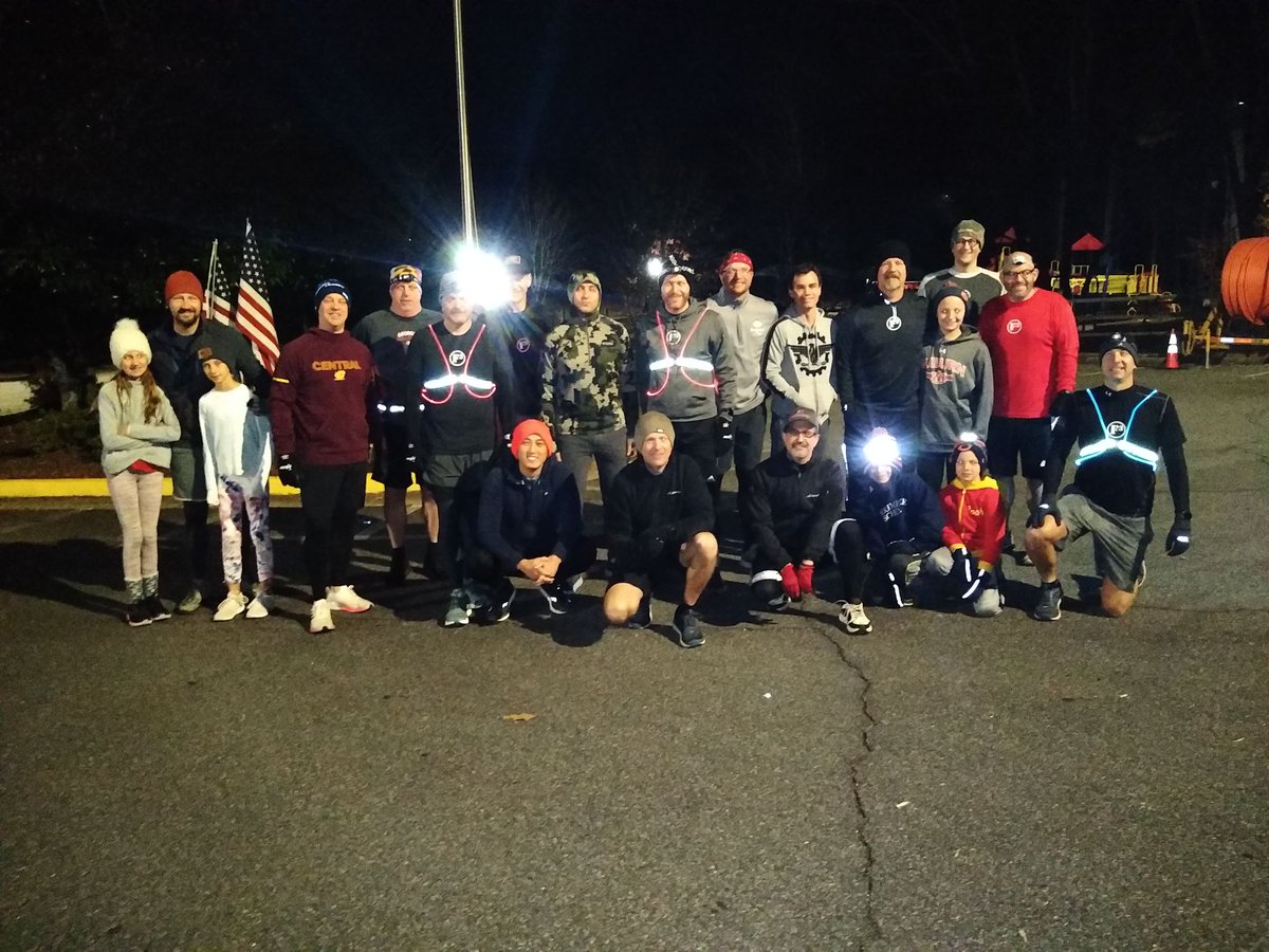 F3Popper's tweet image. 22 PAX including five 2.0s and three FNGs ran the F3 Hot n Special 5k Turkey Trot. Why hot and special? BC 2nd F over a hot mug of wassail awaits all at the finish line. Happy Thanksgiving! @F3Alpha