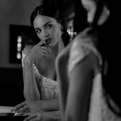 𝐵𝑒𝑧𝑢𝑚𝑛𝑦𝑦.