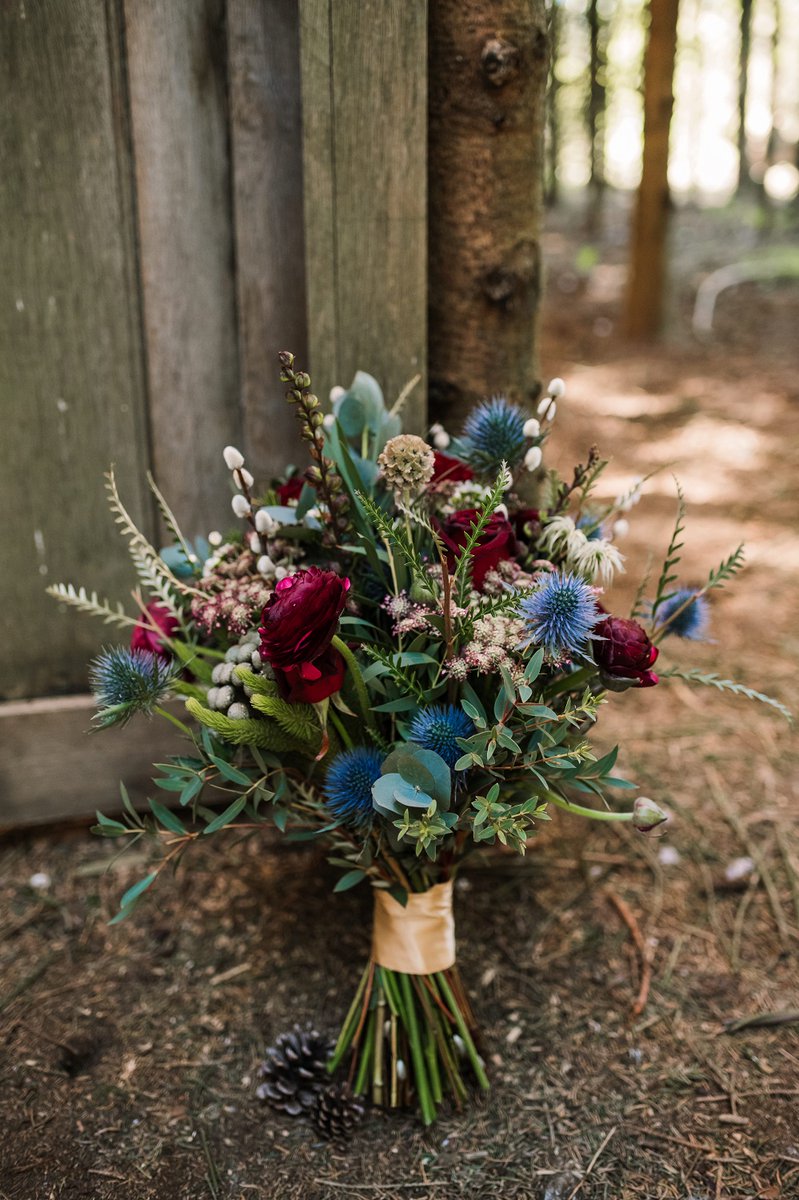 Celebrate the season with rich warm tones. Head to page 43 of issue 89 for the full shoot - yourhampshiredorset.wedding/free-download  <a href="/whitedesigns10/">White Designs</a> <a href="/nikimullard/">Nikki Mullard</a> <a href="/MaidmansMarquee/">Maidman's Marquees</a>

Image: rachelizabethphotography.co.uk