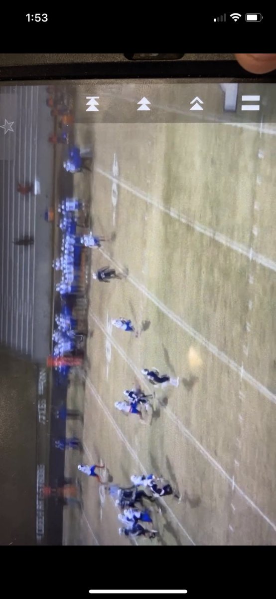 StrengthAhs's tweet photo. Why do we prioritize speed?  @21Juice0 clocked in over 20MPH on this play in our R2 playoff win. RB had 5 yards on him. Tackle was made. 4 plays later we blocked the FG attempt. #SpeedKills #AbingdonBuilt https://t.co/MnKCPS8UPj