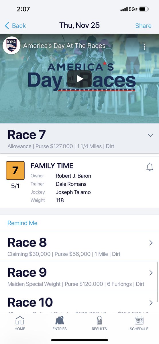KennyMcPeek's tweet photo. The most over bet horse in American racing today. Family Time @ChurchillDowns on #Thanksgiving2021 https://t.co/ghKyREpoy3