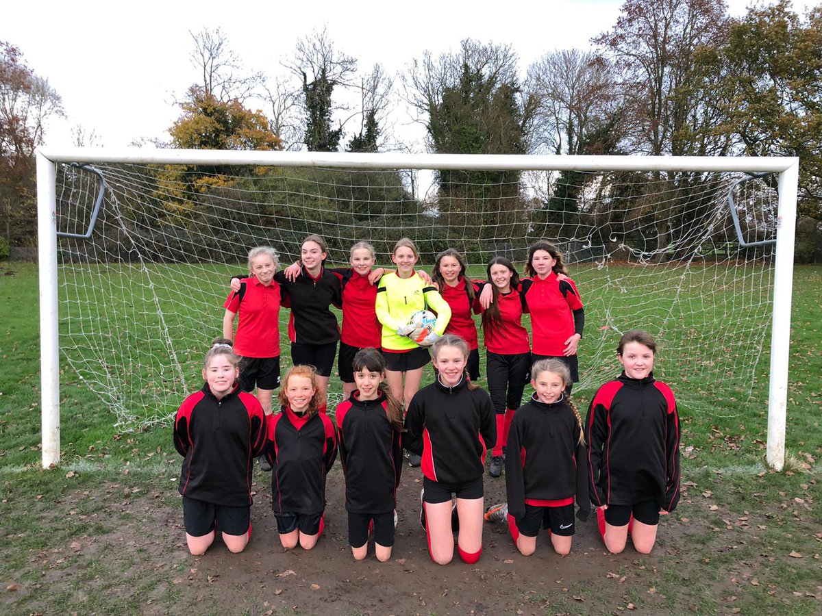 ASHS_PE's tweet photo. Girls played some brilliant football! A really great team performance! Good in possession of the ball with several chances created and organised out of possession. Flossie got the assist for Ella to score the only goal of the match to make it a 1-0 win 💪🏻⚽️POTM - Ava &amp; Freya! https://t.co/uhFjVX8A8l
