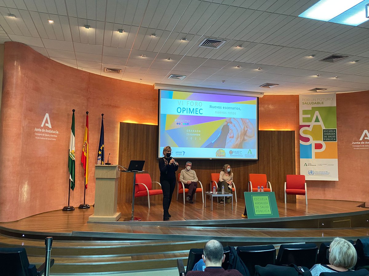 OPIMEC's tweet photo. Comienza la 3ª sesión sobre «Cuidados y cronicidad: claves para la atención y seguimiento de las personas con enfermedades crónicas» en el #foropimec con @lafuente_nieves, Alejandra Adalid y Pablo Cazorla. 

#cronicidad #cuidados #AtencionPrimaria https://t.co/VsUMPkkHVD