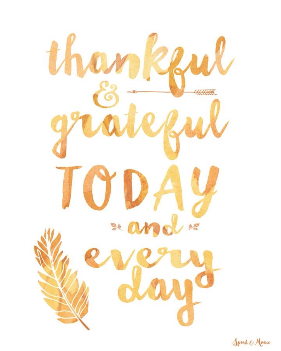 TracyGriffin09's tweet photo. Wishing you a wonderful Thanksgiving with your family and those close to you ! #HappyThanksgiving2021 #grateful https://t.co/0EtjF2z2Lx