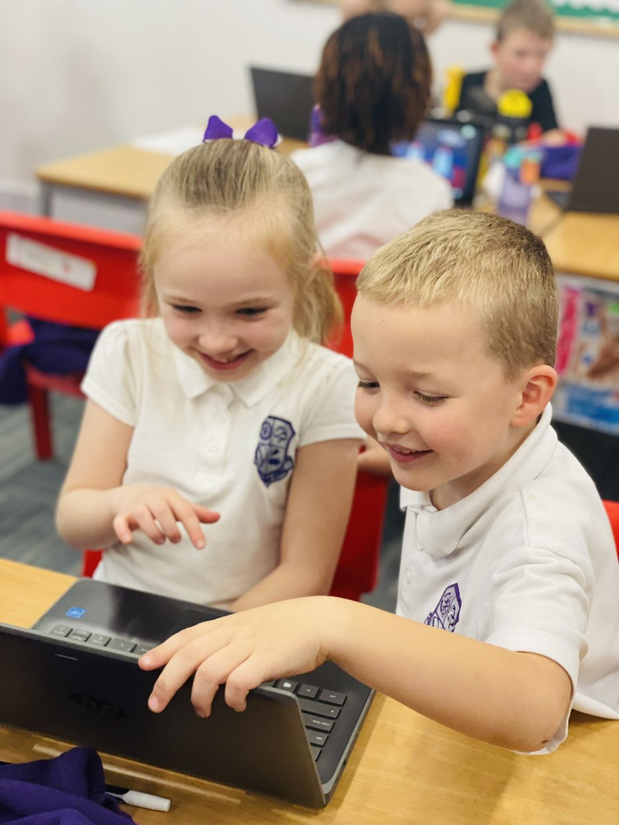 southdaleps's tweet photo. P2/3 are enjoying using the netbooks to work on our numeracy skills π€©ππ» #SDDigiLearn @wldigilearn https://t.co/OYD59EXD2V