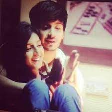 ishqing's tweet photo. Not forgetting the epic love story of #SanDhir 💖

#8YearsOfSaddaHaq https://t.co/f9zjPSG3HV