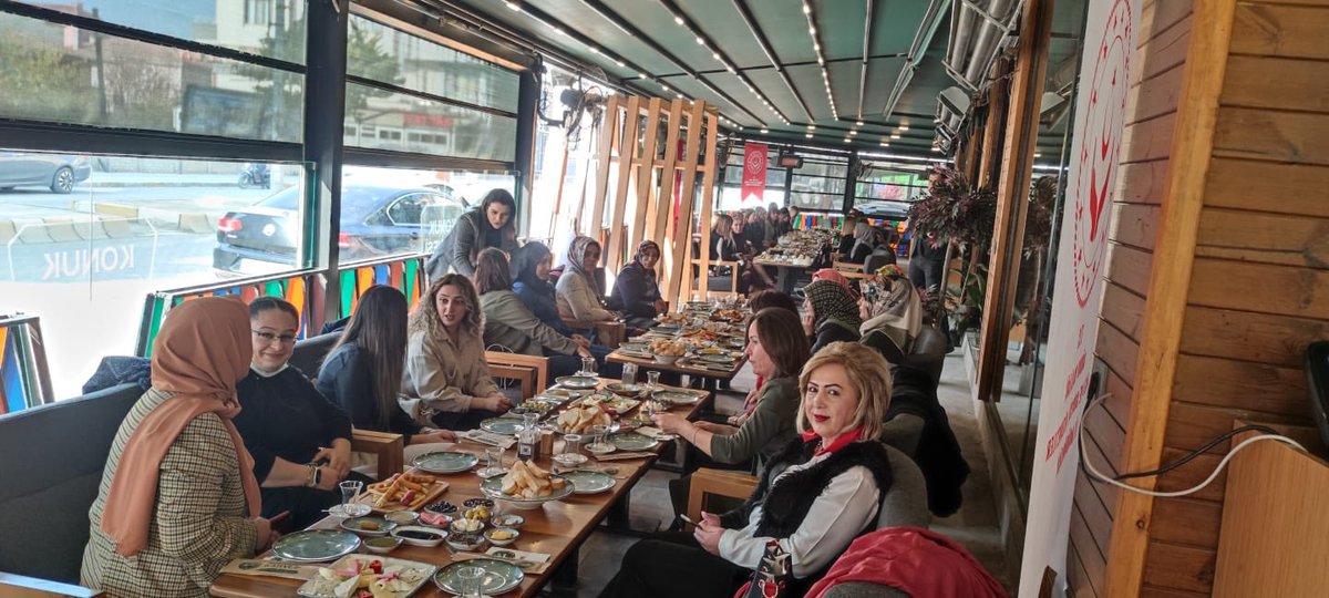 ZlSebnem's tweet photo. “25 Kasım Kadına Yönelik Şiddete Karşı Uluslararası Mücadele Günü”
#KadınaŞiddete0Tolerans
#IğdırValiliği
#SağlıkSen
#IğdırAileVeSosyalHizmetlerİlMüdürlüğü https://t.co/1OzSXsLpAG