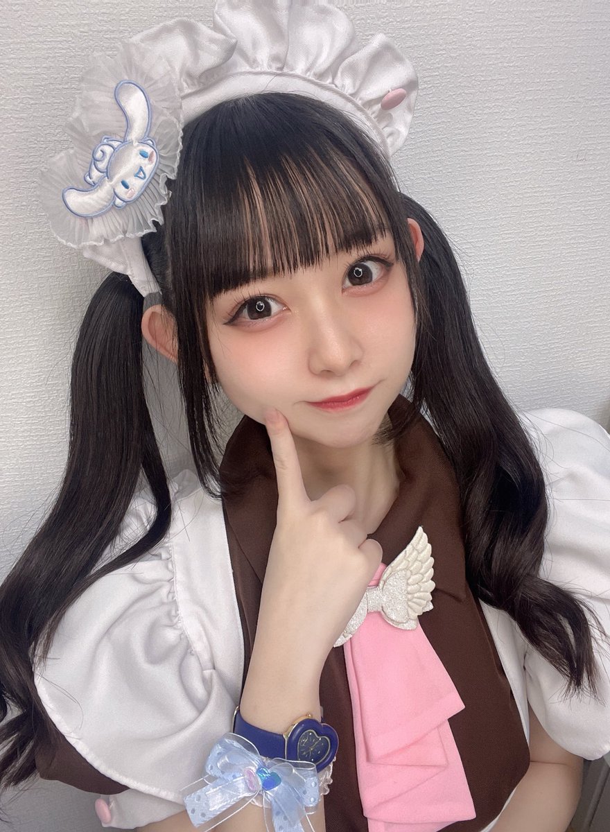maid_memeta's tweet photo. はじめまして、ご主人様お嬢様❤️
あっとほぉーむカフェ10月新人メイドのめめたと申します。初お給仕から１ヶ月経ちましたので妖精さんからツイッターをいただきました、今後はこちらでもよろしくお願いいたします！ https://t.co/jcfeeEYqwo