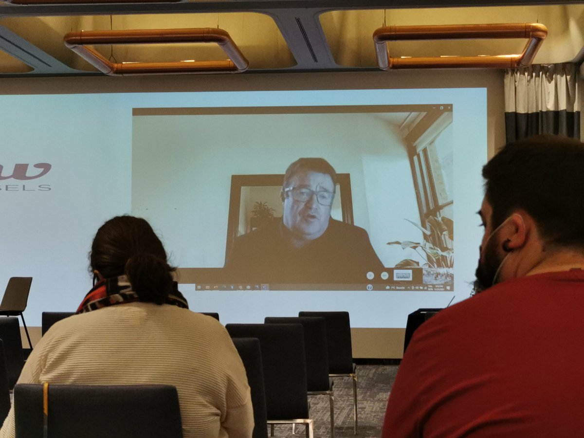h2020_blockIS's tweet photo. 🎖 LIVE | FINAL EVENT!

ℹ️ Directly from the @EU_Commission #DGConnect, Mr. Pierre Marro introduces the EU Policy Initiatives and policies for blockchain, ways of uniting and creating common vision for further application of #blockchain across the EU!

#BlockIS #Innovation #H2020 https://t.co/EksPW5XMe2