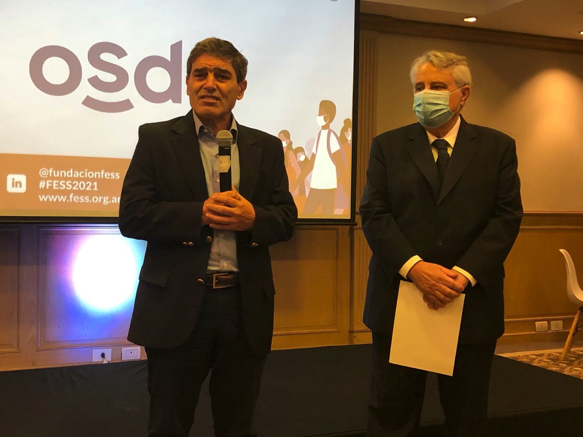 EN VIVO | #FESS2021 Recibe el reconocimiento FESS 2021 a la calidad de gestión durante la pandemia Fernán Quirós <a href="/FernanQuirosBA/">Fernán Quirós</a>/ Entrega Patricio Martínez de <a href="/FundacionFess/">FESS</a> y <a href="/RSaludRevista/">RSALUD</a>