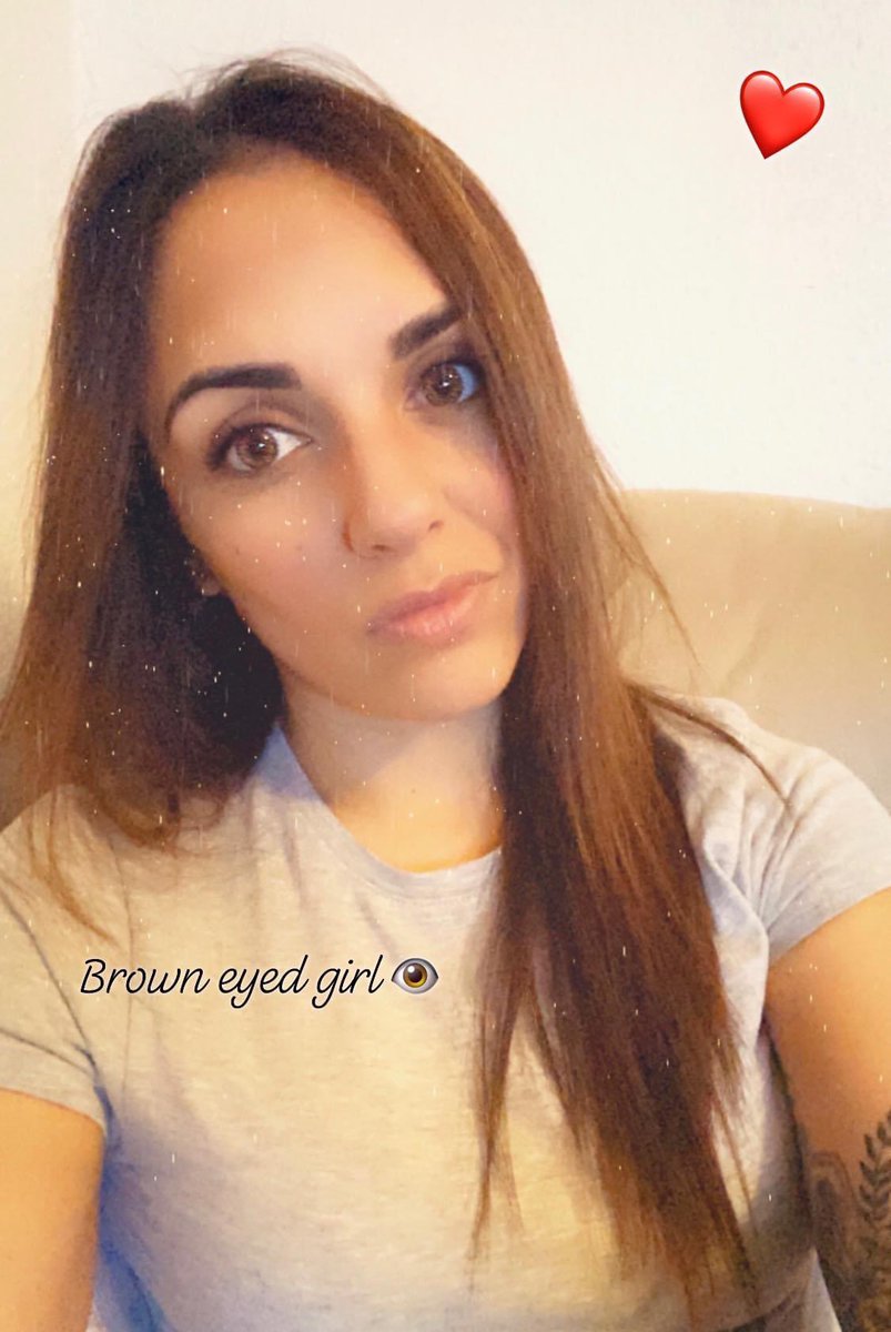 ralc87's tweet photo. Fresh brows. 👁😍 #browneyedgirl #freshbrows https://t.co/b4XHiYwU8r