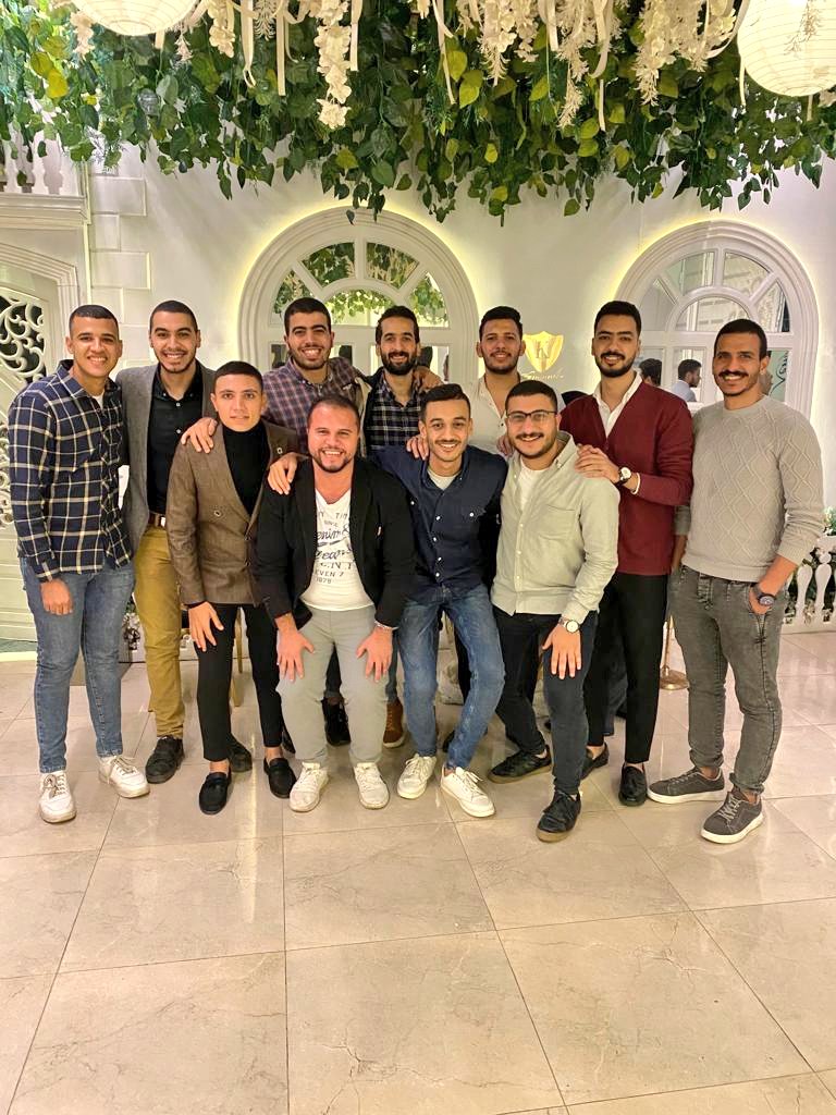 اخوااااااتى❤️❤️👈👉