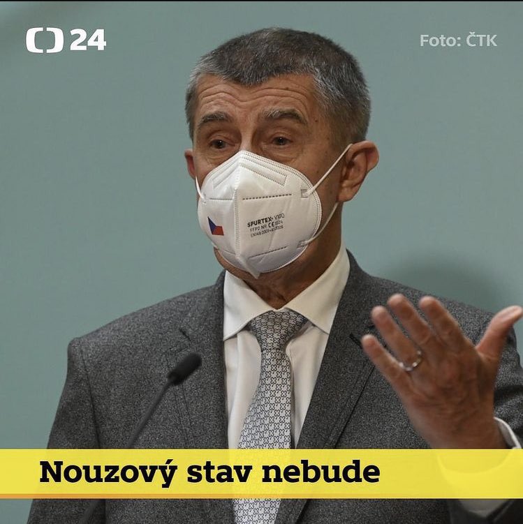 SHIROINTHOS's tweet photo. pred tremi dny a dnes 😭😭 https://t.co/hpC84FZzfb