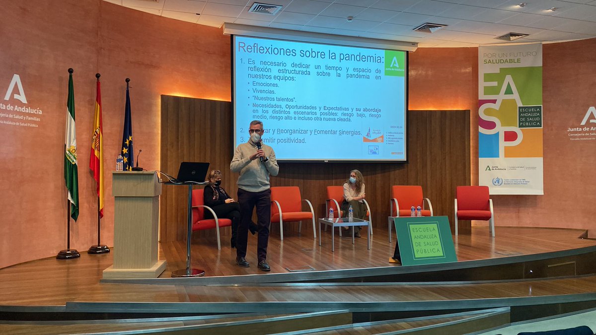 OPIMEC's tweet photo. Reflexiones sobre la pandemia por Pablo Cazorla en el #foropimec:
👉Es necesario dedicar tiempo y espacio de reflexión estructurada sobre la pandemia en los equipos.
👉Priorizar y reorganizar y fomentar sinergias.
👉Transmitir positividad. https://t.co/yVW4QTd4j9