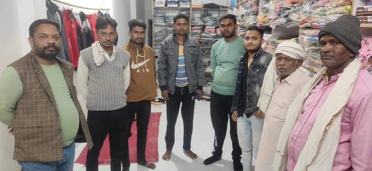 MPARMYCHIEF's tweet image. #ओबीसी_अधिकार आंदोलन 29/11/2021जबलपुर चलो आंदोलन के लिए विभिन्न ग्राम में जन सम्पर्क किया कटनी जिले से उम्मीद से ज्यादा लोग निकलेगे अपने अधिकार की लड़ाई लड़ने के लिए ।।
@Profdilipmandal @NationalDastak @OBCARMYCHIEF @AdDharmendra_