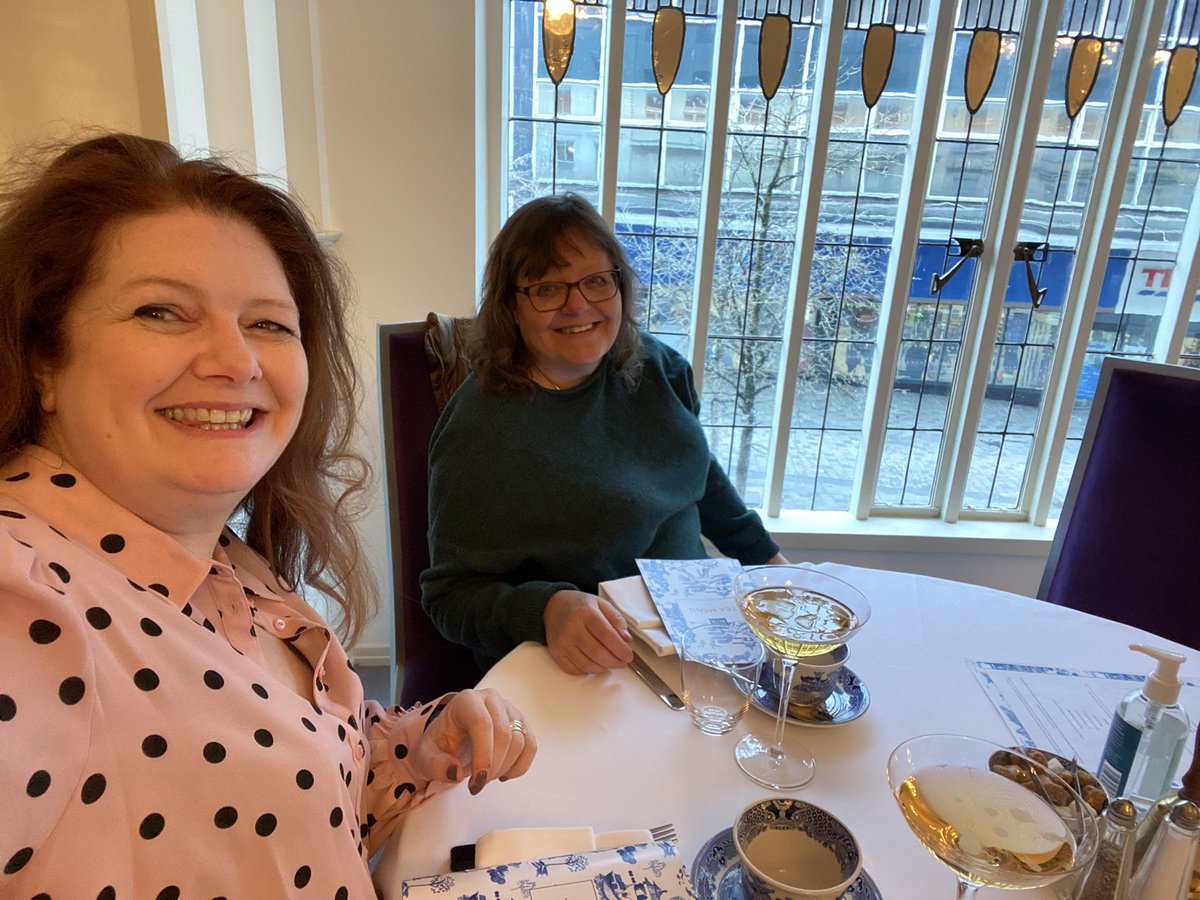 gedgey13's tweet photo. Fabulous afternoon tea #mackintoshatthewillow https://t.co/37Pb1do0oe