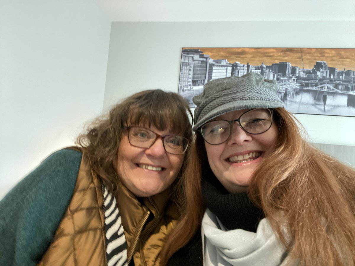 gedgey13's tweet photo. Fabulous afternoon tea #mackintoshatthewillow https://t.co/37Pb1do0oe