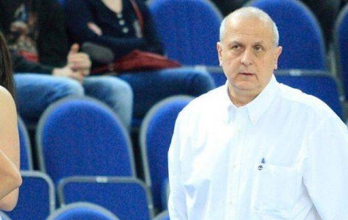 Paobcgr's tweet photo. Η ΚΑΕ Παναθηναϊκός ΟΠΑΠ εκφράζει τη βαθύτατη θλίψη της για την απώλεια του Στράτου Κωσταλά και τα ειλικρινή της συλλυπητήρια στην οικογένειά του. Καλό ταξίδι φίλε... https://t.co/vhObm9So9W