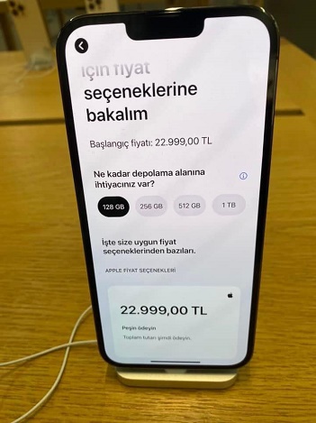 teknolojiman1's tweet photo. İPhone 13 Promax 128 Gb Yeni Fiyatı Bu Şekilde Olabilir https://t.co/OF6iUZ9iXM https://t.co/ggzwNp4YJr