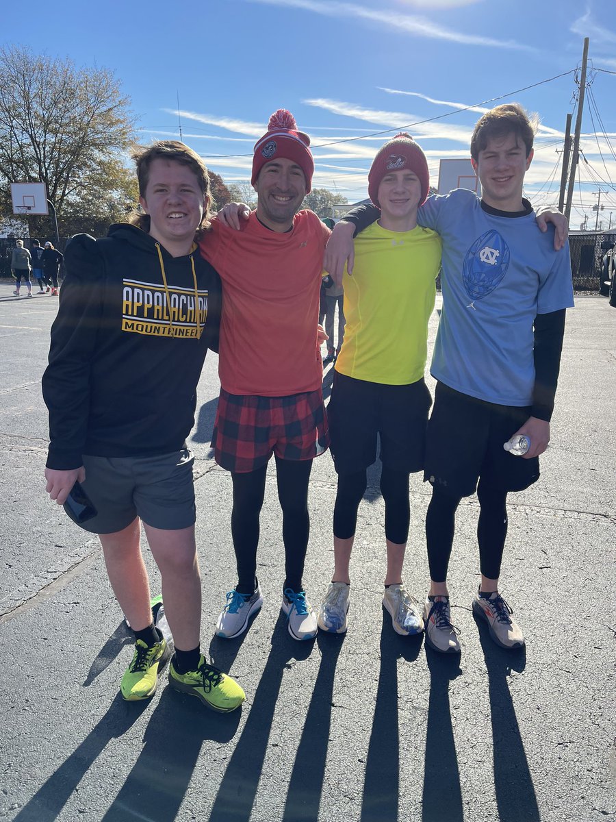 GcsRunning's tweet photo. Earning those extra plates of food today!  #BelmontTurkeyDay5K with Henry, Jackson and Cole. 

Garrison took on the #MyrtleBeachTurkeyTrot 

#WillRunForFood https://t.co/2pc81RPMUr