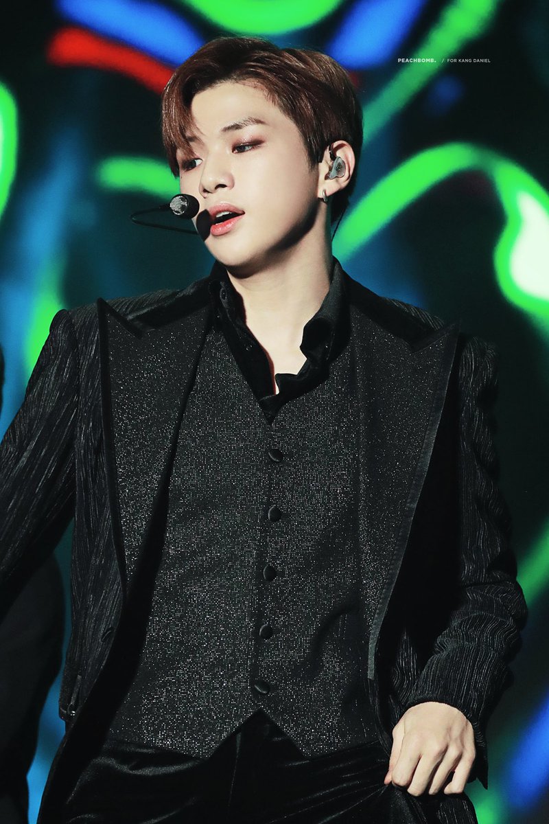 n년전 오늘의 강다니엘 tweet media