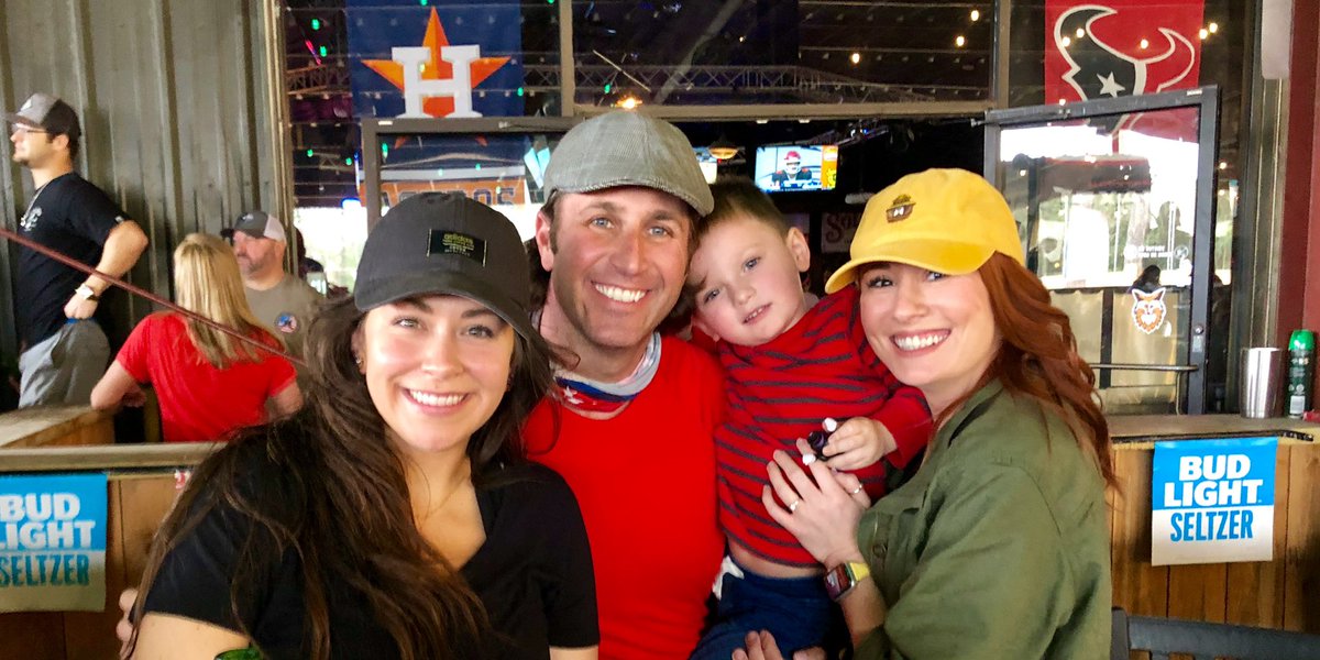 nthetrenches's tweet image. Thanksgiving Day isn’t enough of a day to show the gratuitousness I hold for so many. My family and loved ones, coworkers and coaching family, my @USAFootball Family and my MPA brothers. 2021 has been the absolute best and the Mahoney family is at the top of the list!