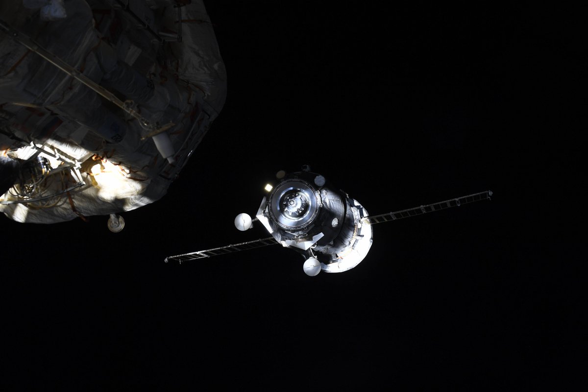 roscosmos's tweet photo. The #ProgressMS17 craft mission is over.

The Progress MS-17 cargo ship, which undocked from the ISS this afternoon, sank in a nonnavigable part of the Pacific Ocean.

Incombustible fragments of the ship (not many of them) sank in the spacecraft cemetery. https://t.co/XNLTvvKUcY