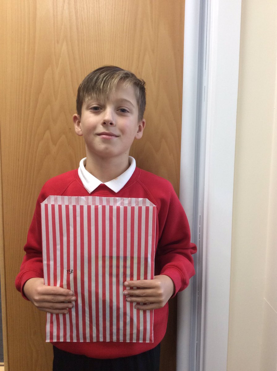 PallisterParkPS's tweet photo. Meet our Year 5 #pally #PupiloftheWeek winners.
#workhardplayhard @pauldixtweets #proud https://t.co/2m88ZfukaN