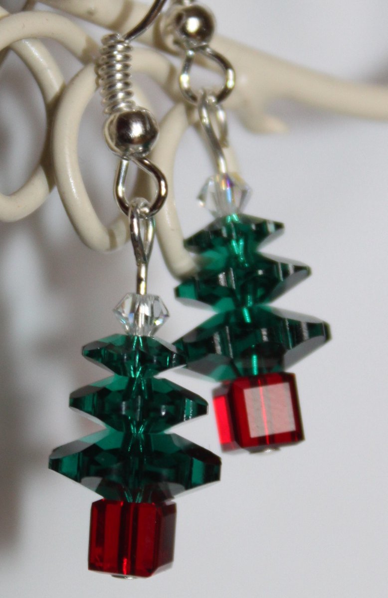 So proud to be supporting Plantlife <a href="/Love_plants/">Plantlife</a> again this year with my #handmade Swarovski crystal #Christmas tree jewellery🎄Purchase yours at shop.plantlife.org.uk #conservation #charity #plants #wildflowers #naturelovers #handmadechristmas #Christmasgifts #shopsmall