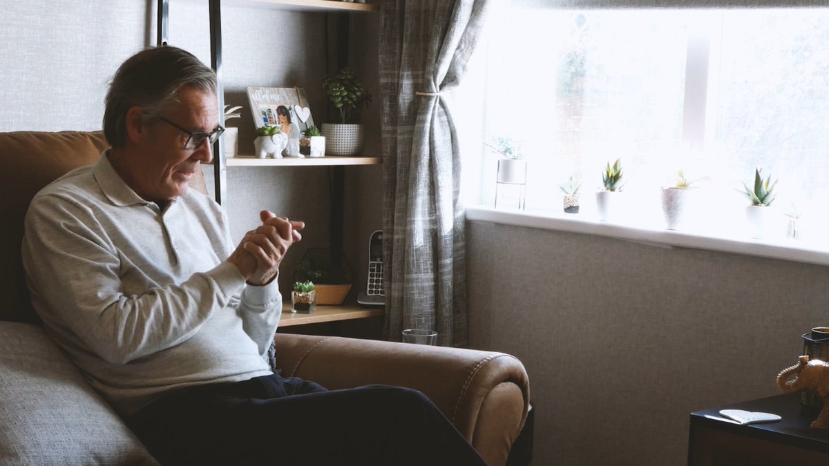 FilmWicked's tweet image. This Saturday at #ReelRhyl, we will be premiering TWO new films about our town.

The first is Rhyl From Bygone Era from @ffionartist. A film about personal archives, town pride and the future.

Join us from 10:30 AM at Rhyl Town Hall this Saturday to see it.