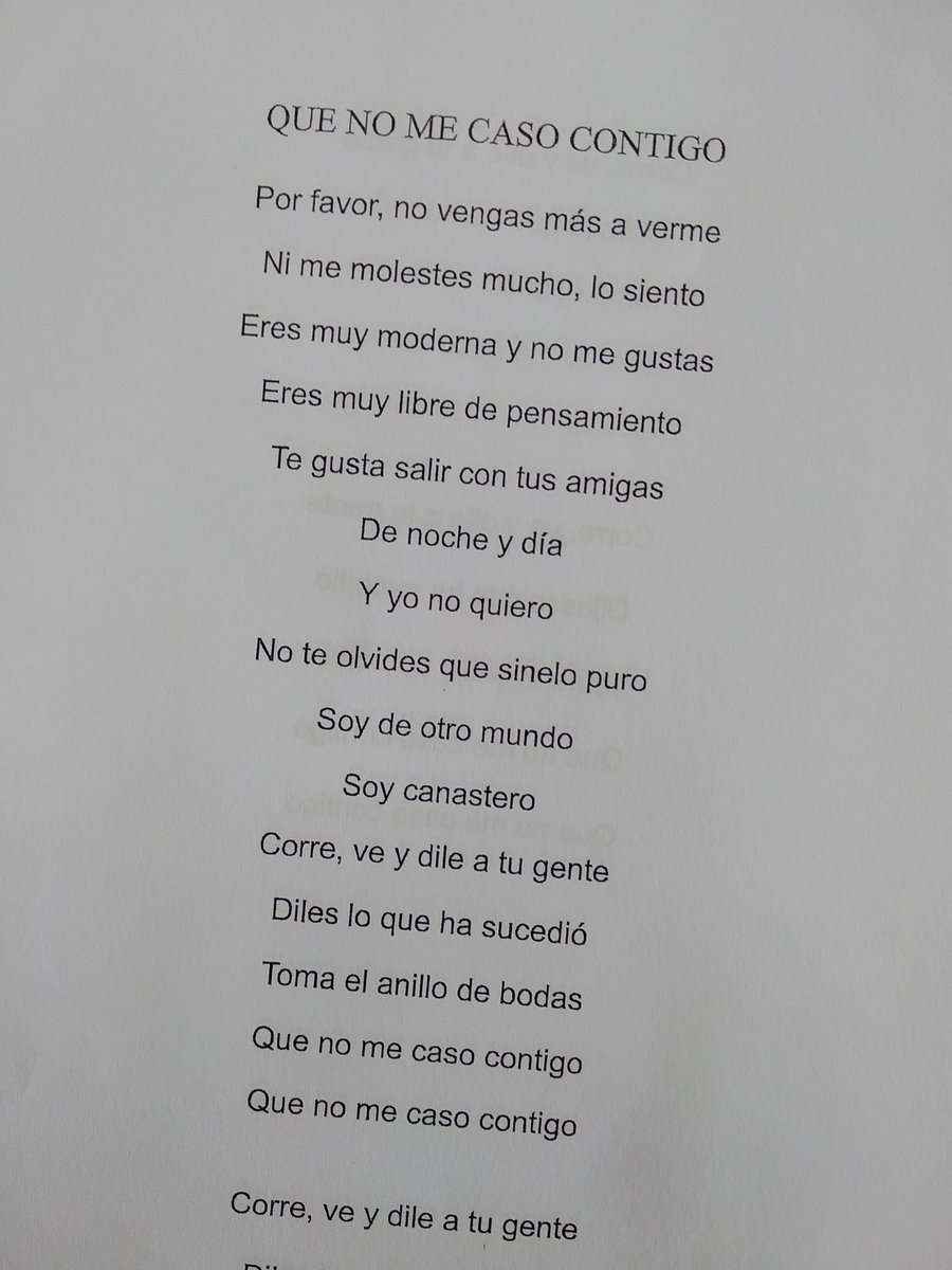 Tertulias musicales: "En el coche de papá", "Al pasar la barca" y "No me caso contigo". Nos han servido para reflexionar y opinar de forma crítica sobre las relaciones entre hombre y mujeres,sus roles, la libertad y la coeducación. #ViolenciaDeGenero #25N ,💜