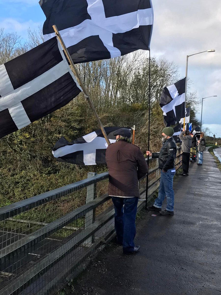 Yes_Kernow's tweet photo. Website: https://t.co/22qdAwfr2U
Facebook: https://t.co/rBlNE0ezjE……
Email: yes.kernow@gmail.com
#YesKernow #IndyCornwall #Anserghogeth https://t.co/n7GollyK86