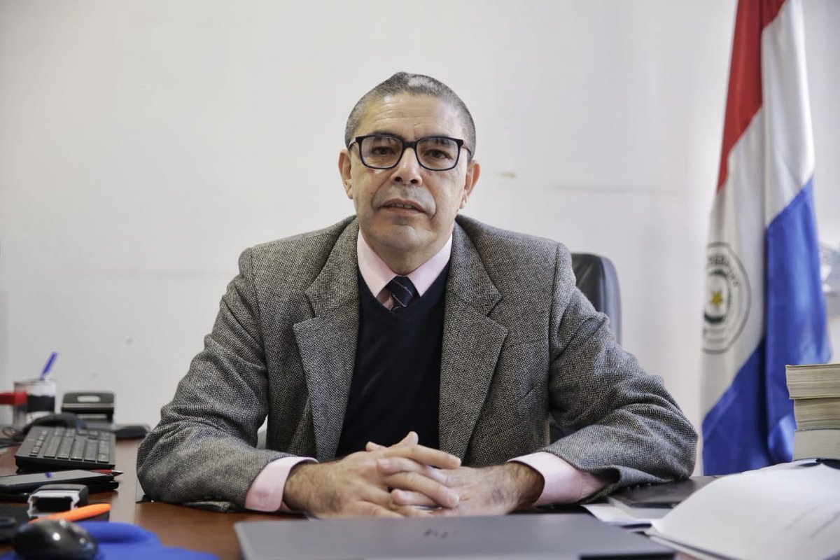 segoviaml's tweet photo. Eliminar la violencia contra las mujeres depende de muchas manos y corazones (WD) comprometidos en el derecho de las mujeres de vivir en una sociedad pacífica y feliz. Avanzamos con el Equipo especializado Ley5777 @MDP_py a cargo del adjunto @PaublinoE https://t.co/9f6N68a3Od